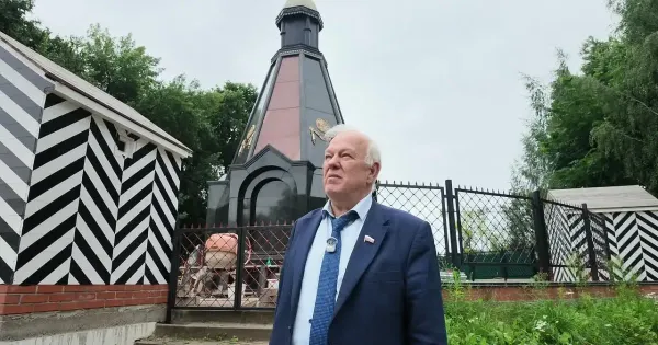 Снести не дали: как депутат Грешневиков отстоял спорную часовню в Угличе
